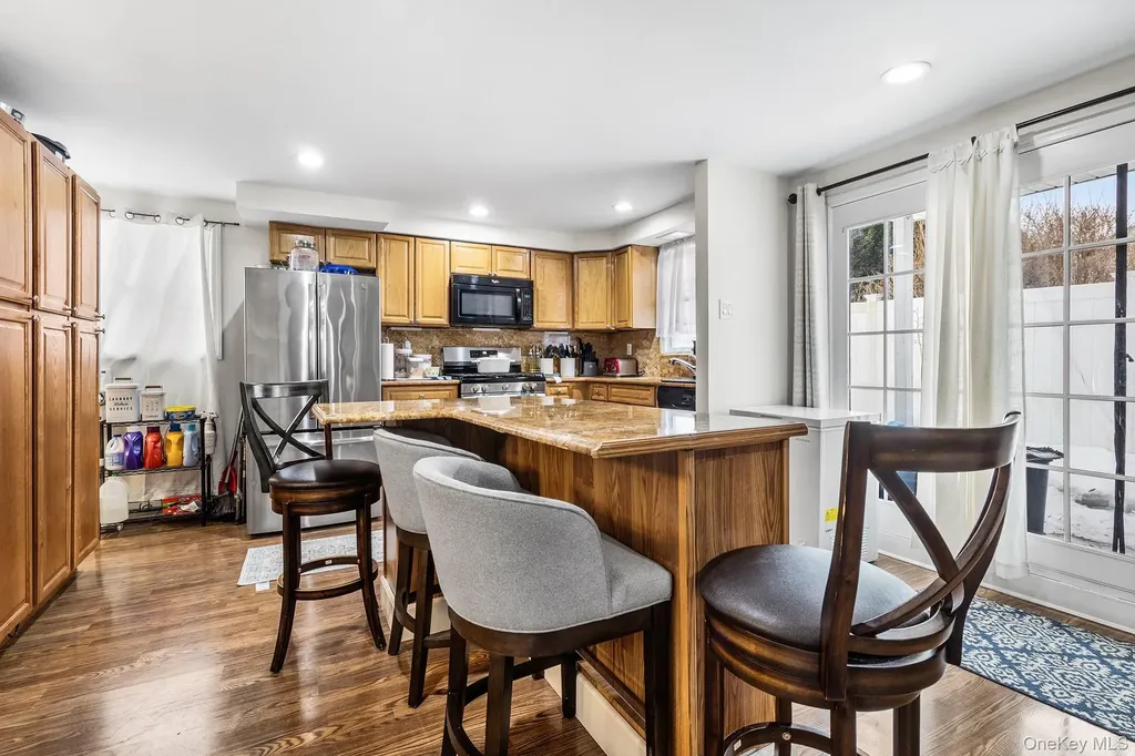19 Midland Boulevard Ronkonkoma NY 11779