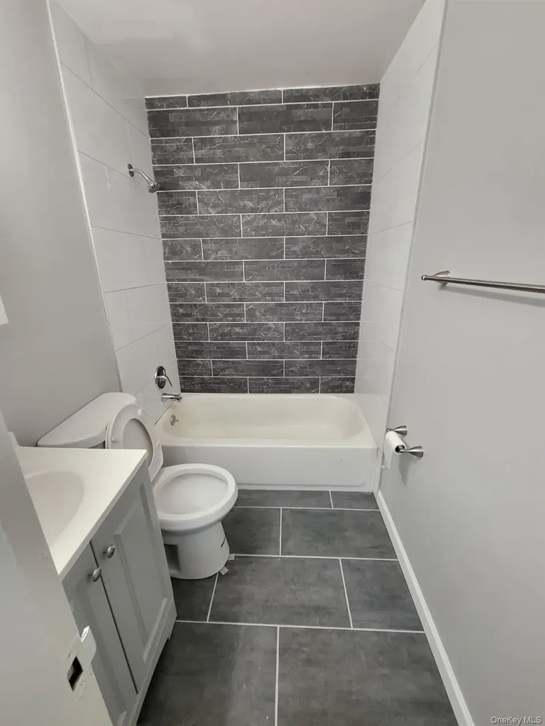 92 Fitzgerald Drive Middletown NY 10940