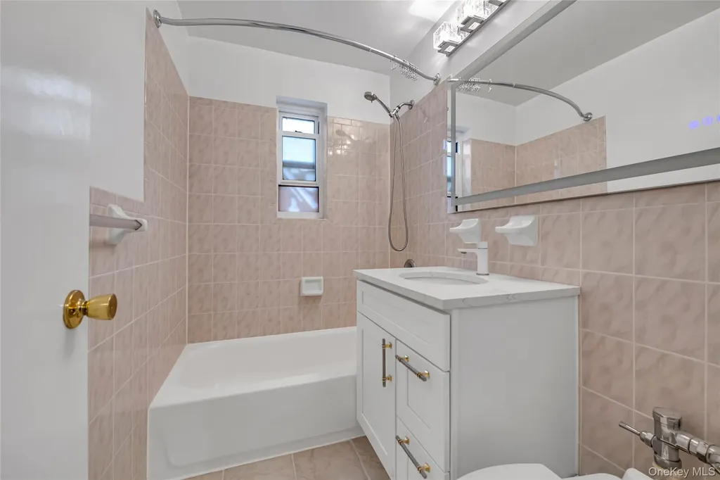 111-01 66th Road Forest Hills NY 11375