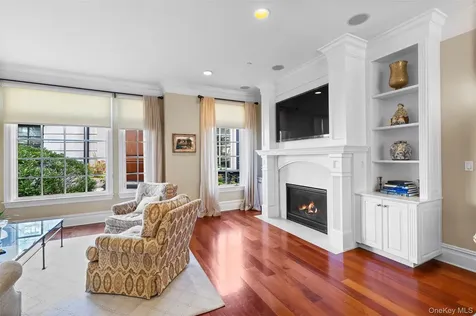 12 Rivers Edge Drive Tarrytown NY 10591
