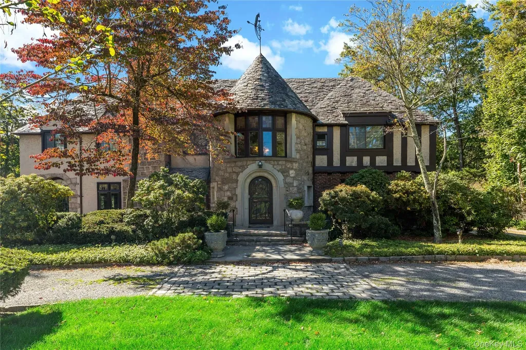 66 Mamaroneck Road Scarsdale NY 10583