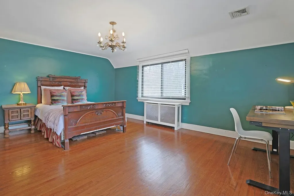 66 Mamaroneck Road Scarsdale NY 10583