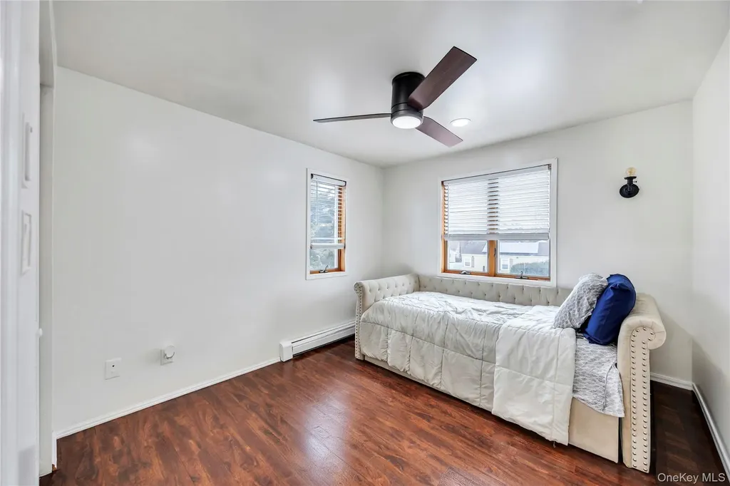 225 Farhan Lane North Babylon NY 11703