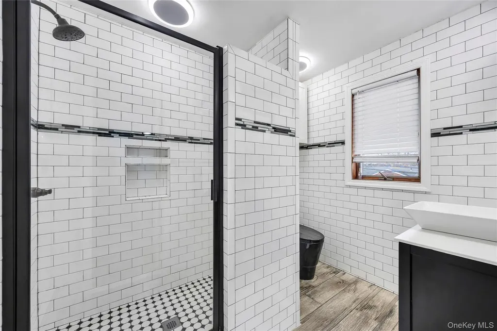 225 Farhan Lane North Babylon NY 11703