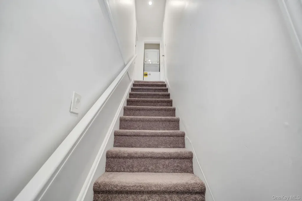 125 Hamlet Road Levittown NY 11756