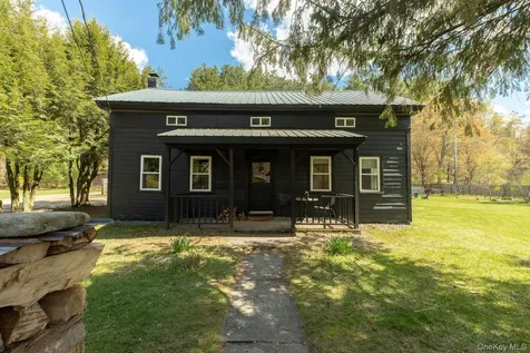 1462 Denning Road Claryville NY 12725