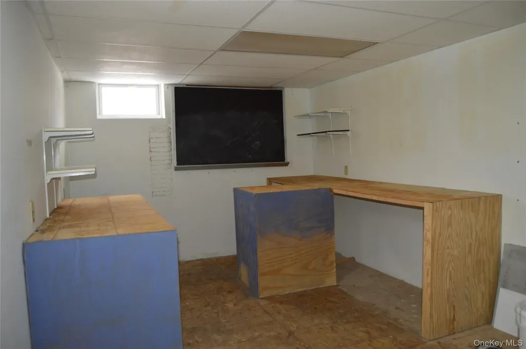 108 Flower Hill Kingston NY 12401