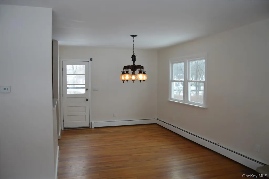 108 Flower Hill Kingston NY 12401