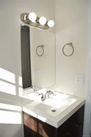 108 Flower Hill Kingston NY 12401