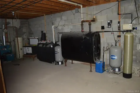 108 Flower Hill Kingston NY 12401