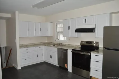 108 Flower Hill Kingston NY 12401