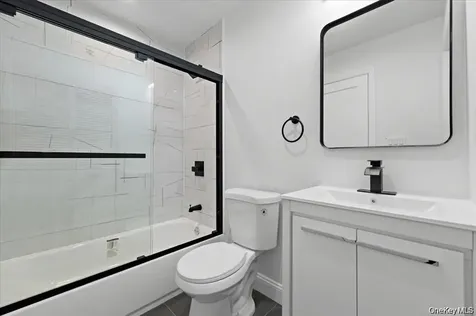 97 Thurton Place Yonkers NY 10704