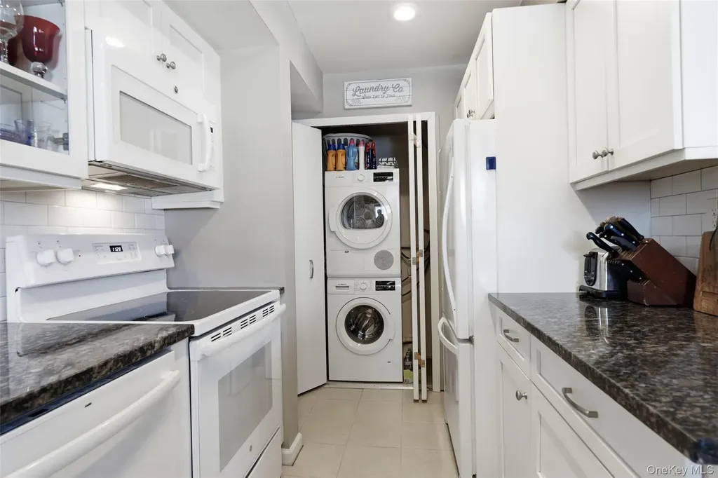 208 Harris Road Bedford Hills NY 10507