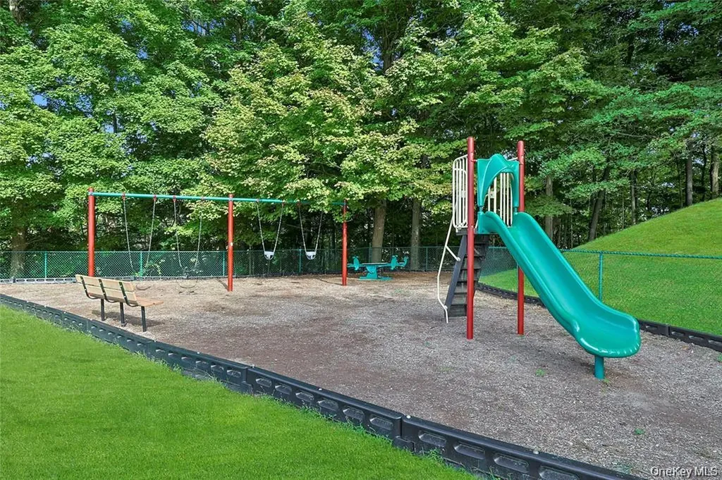 208 Harris Road Bedford Hills NY 10507