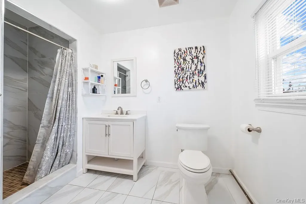 2741 Anthony Avenue Bellmore NY 11710