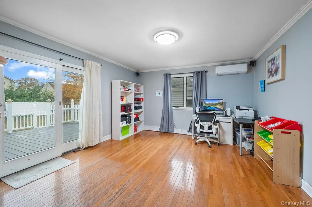 2741 Anthony Avenue Bellmore NY 11710