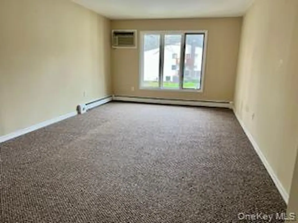 3 Hook Road Poughkeepsie NY 12601