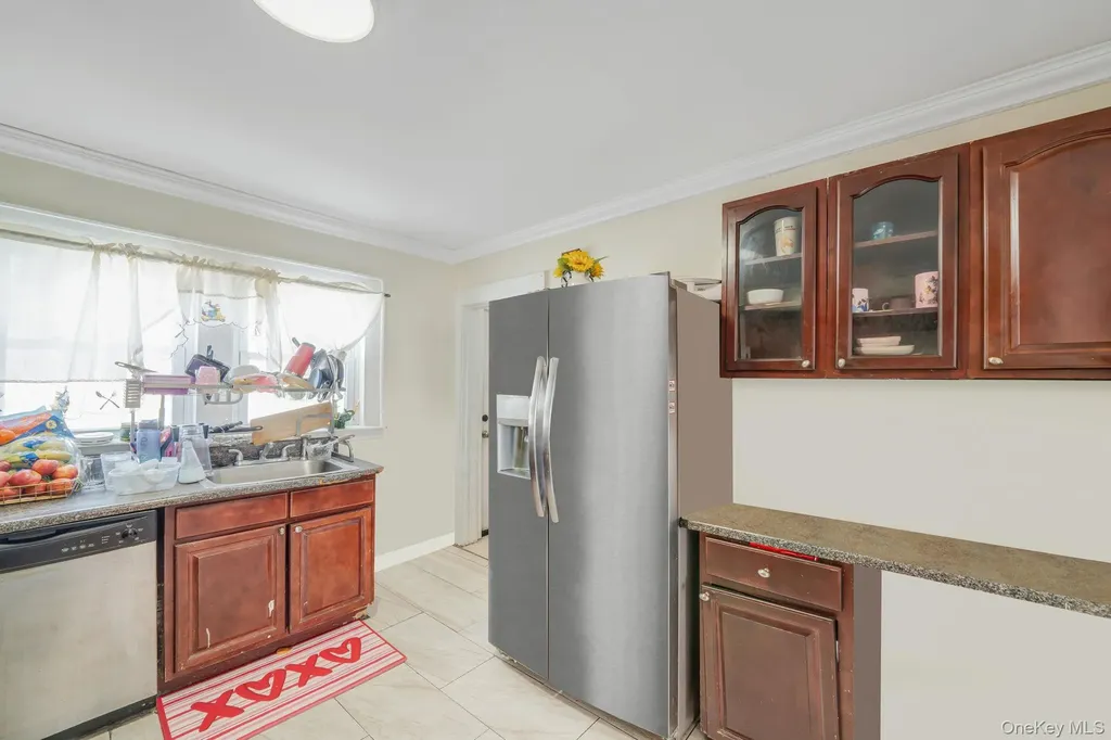 44 Nassau Parkway Hempstead NY 11550