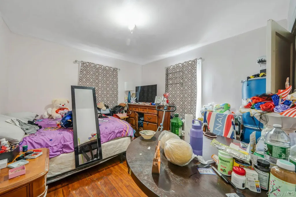 44 Nassau Parkway Hempstead NY 11550