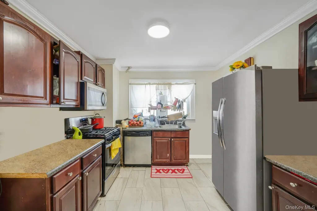44 Nassau Parkway Hempstead NY 11550
