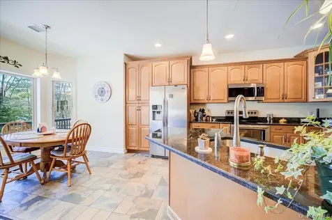 50 Meghan Court Pine Bush NY 12566