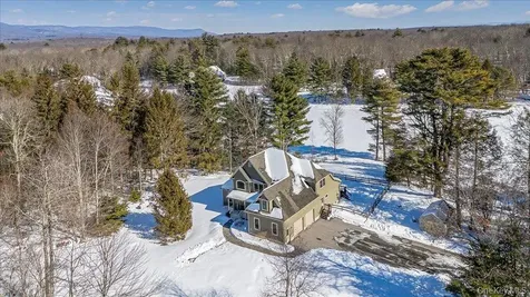 50 Meghan Court Pine Bush NY 12566