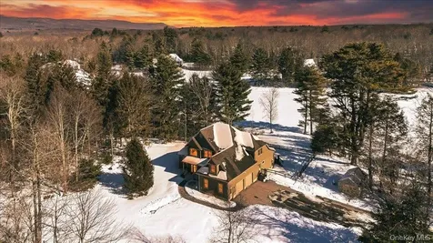 50 Meghan Court Pine Bush NY 12566