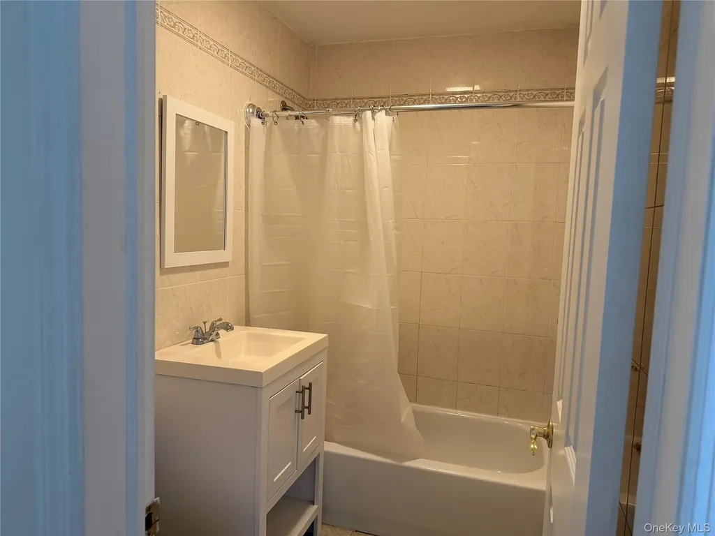 7931 67th Road Middle Village NY 11379