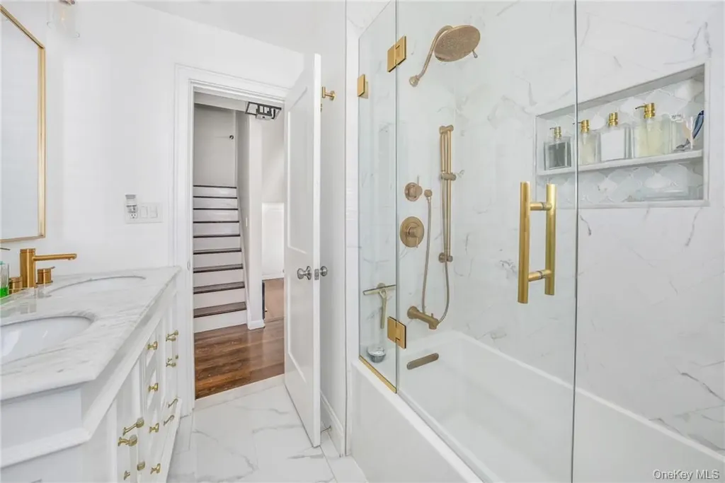 72 Brook Street Scarsdale NY 10583