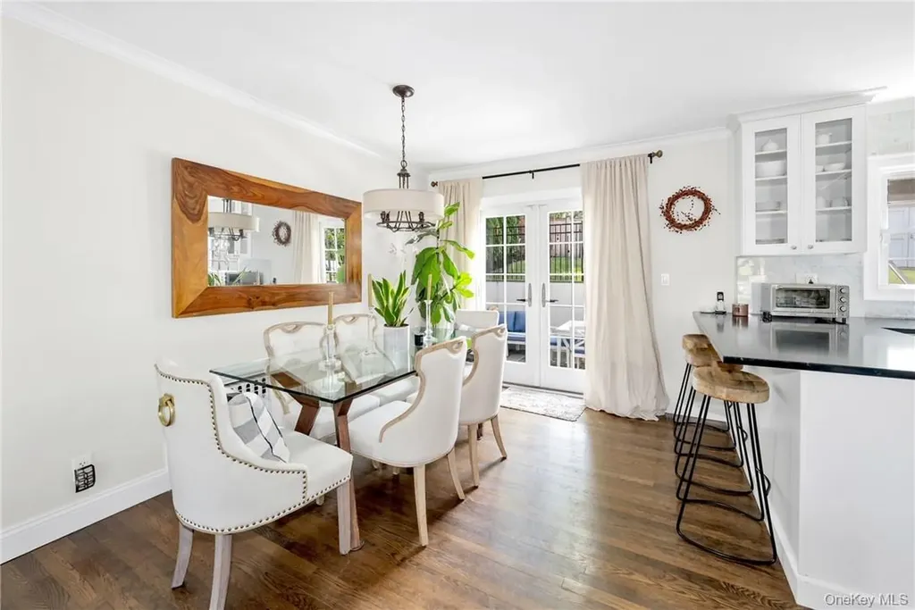 72 Brook Street Scarsdale NY 10583