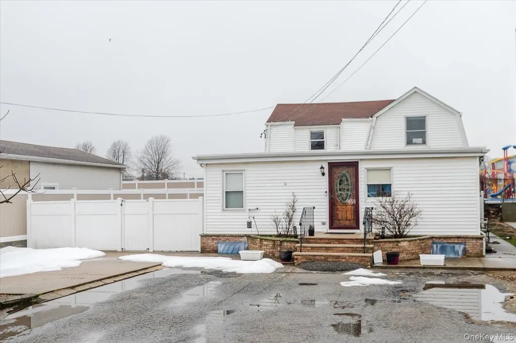227 Doughty Boulevard Inwood NY 11096
