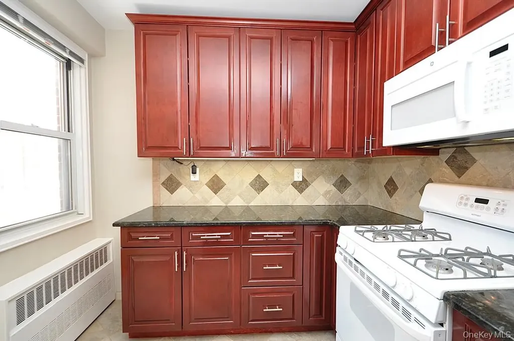 260 Garth Road Scarsdale NY 10583