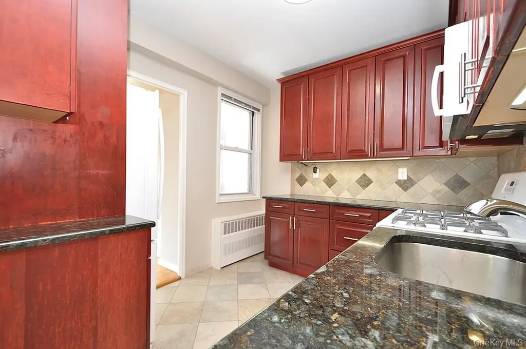 260 Garth Road Scarsdale NY 10583