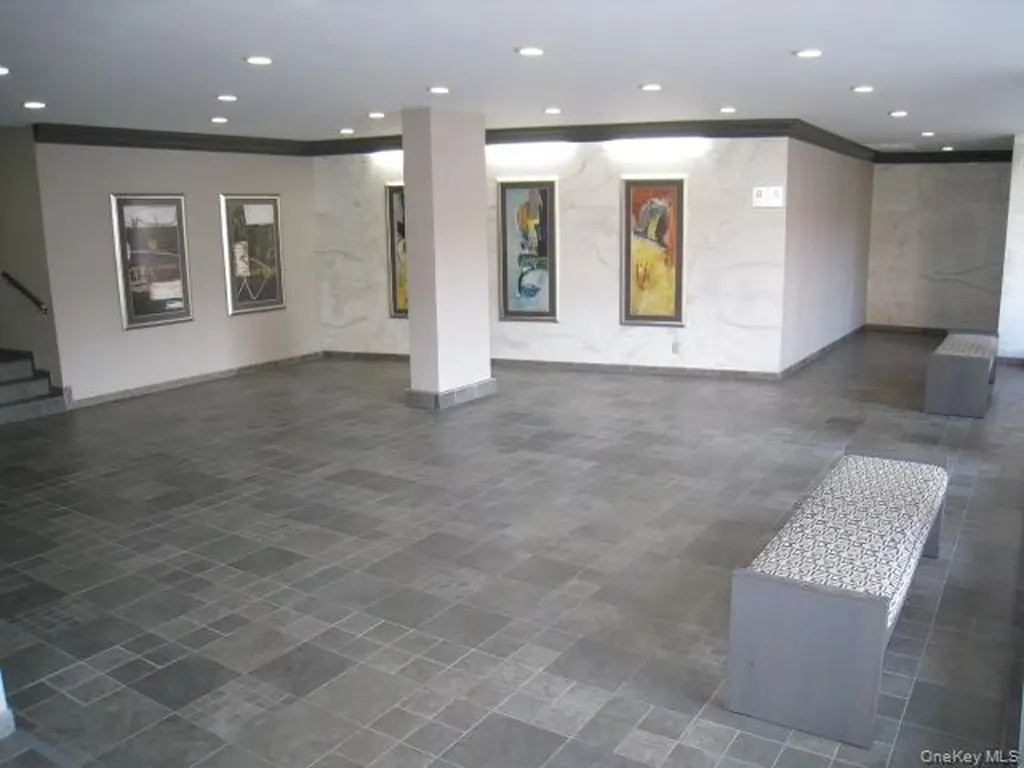 260 Garth Road Scarsdale NY 10583