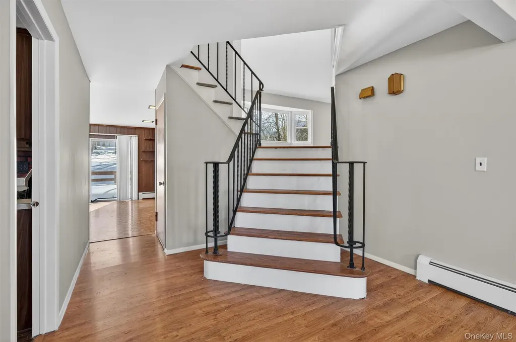32 Amy Todt Drive Monroe NY 10950
