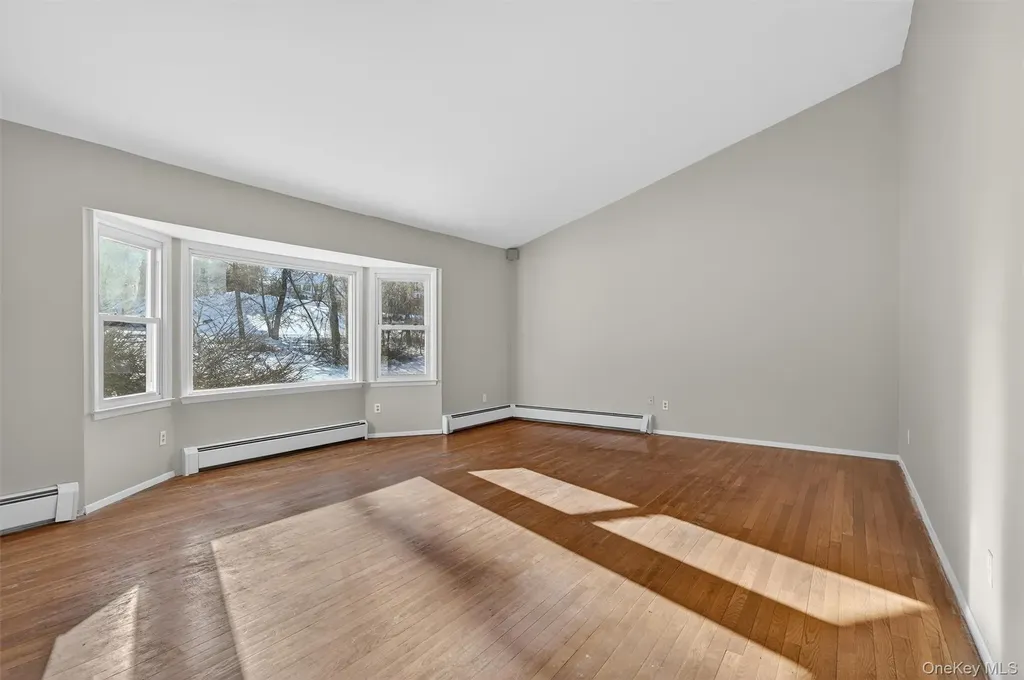 32 Amy Todt Drive Monroe NY 10950