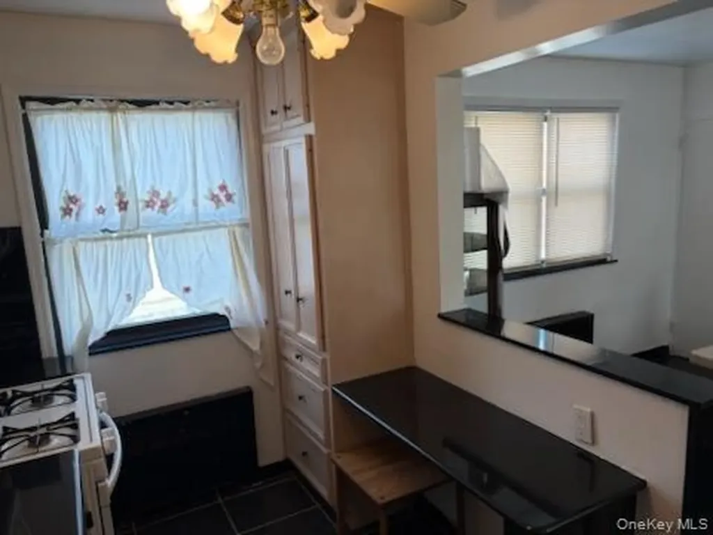 8017 156th Avenue Howard Beach NY 11414