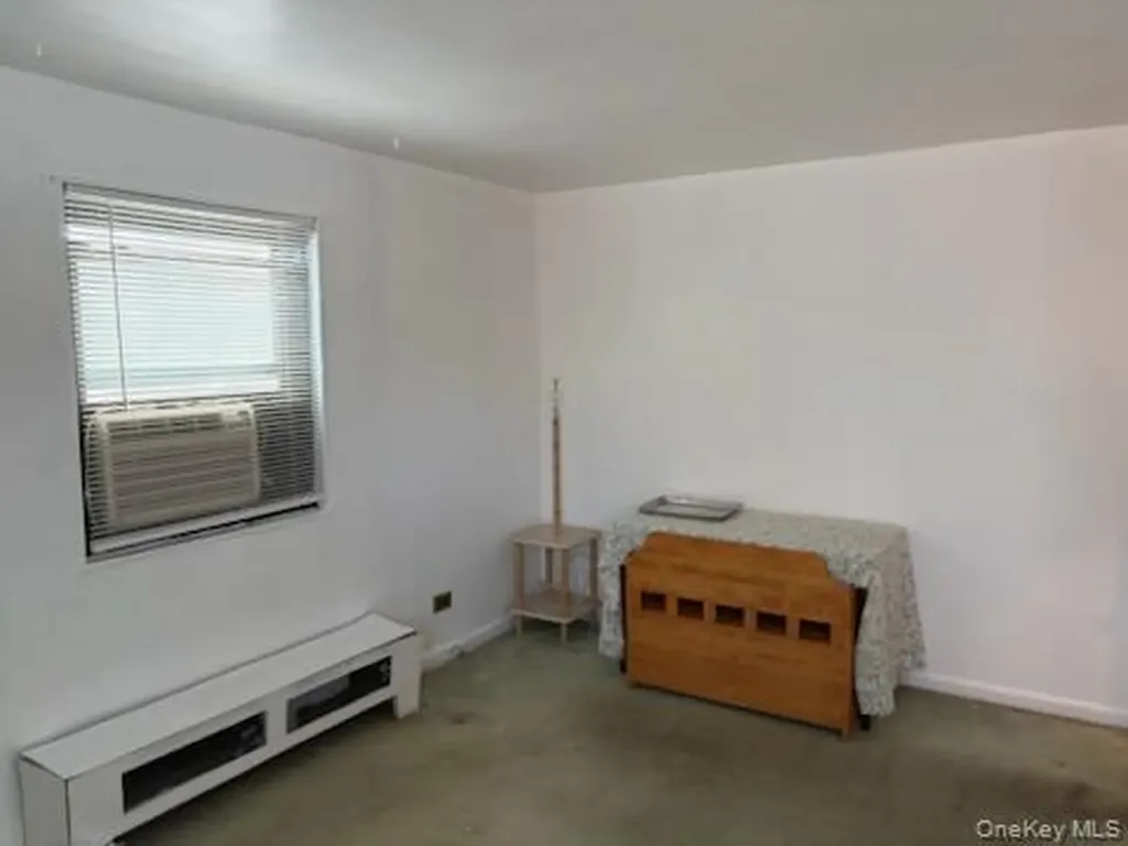 8017 156th Avenue Howard Beach NY 11414