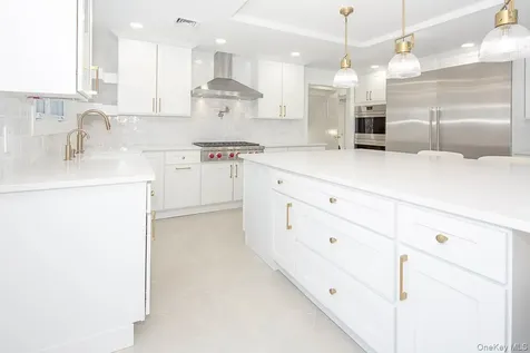 22 Peppermill Lane Dix Hills NY 11746
