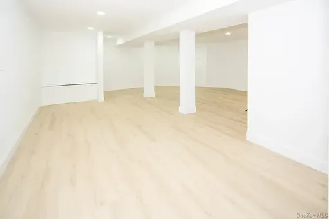 22 Peppermill Lane Dix Hills NY 11746