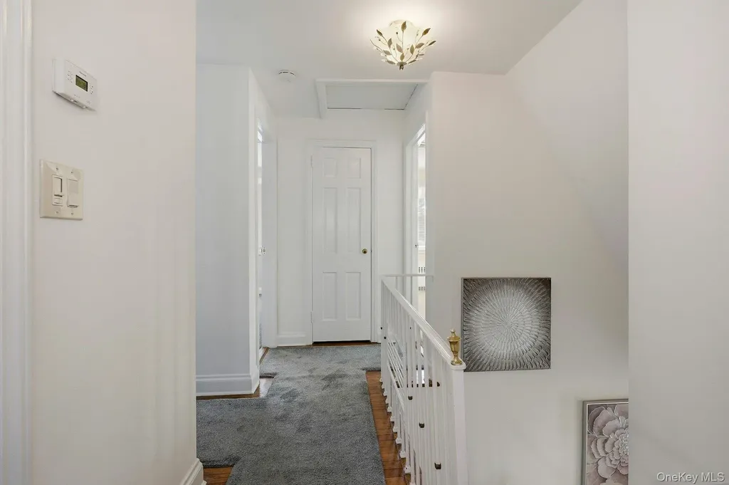 6 Beverly Parkway Freeport NY 11520
