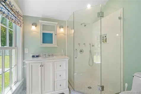 99 Cantitoe Street Katonah NY 10536