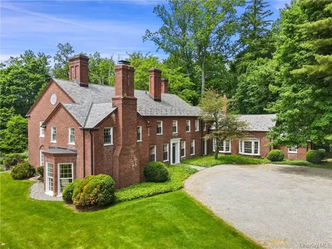 99 Cantitoe Street Katonah NY 10536