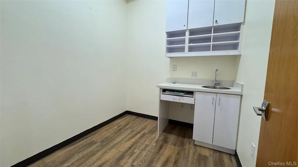 131-07 40th Road Flushing NY 11354