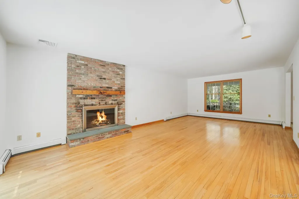 4 Chambord Court Shoreham NY 11786