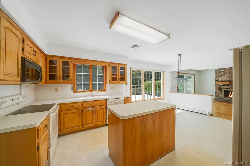 4 Chambord Court Shoreham NY 11786