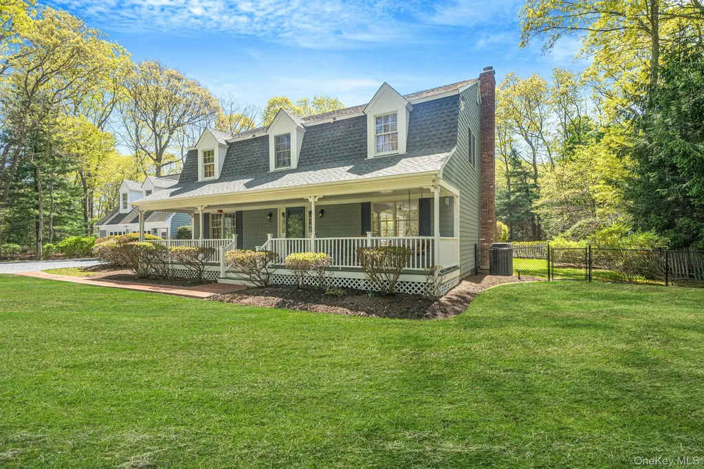 4 Chambord Court Shoreham NY 11786