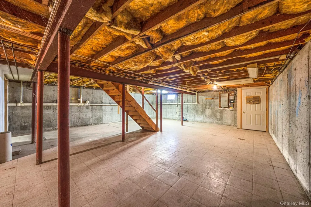 4 Chambord Court Shoreham NY 11786