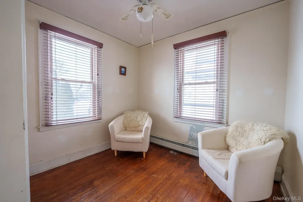 52 Park Avenue Williston Park NY 11596