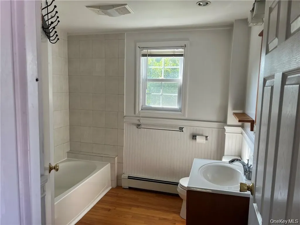 10 Overlook Avenue Beacon NY 12508